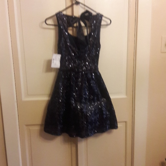 💝Host Pick💝Royal Blue Sequined Tulle Dress💝 - Picture 4 of 7